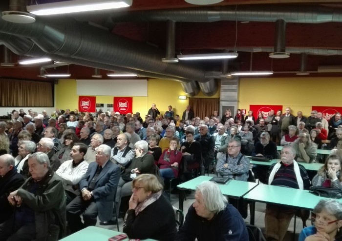 'Con i 5 stelle parliamo, ma non se tirano le volate a Forza Nuova'