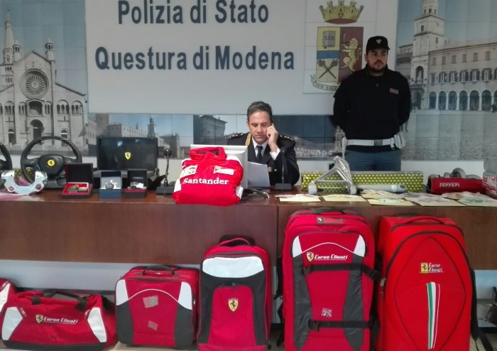 Ricettava e vendeva on-line pezzi originali Ferrari, meccanico bloccato dalla Polizia