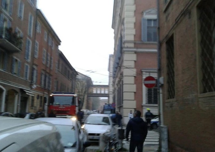 Sgomberato l'ex Cavour, il Guernica: 'Tanto rioccupiamo'