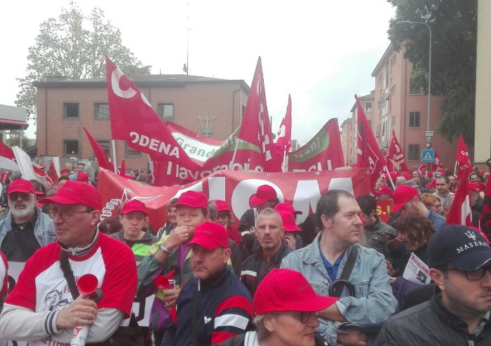 Sciopero generale Cgil, in 3mila al corteo
