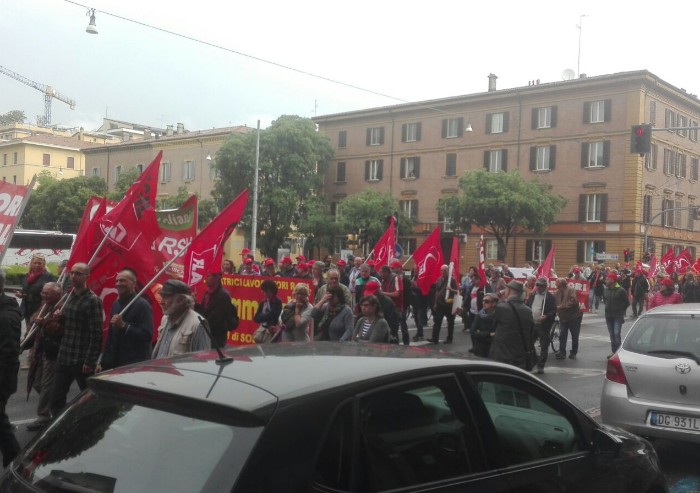Sciopero generale Cgil, in 3mila al corteo