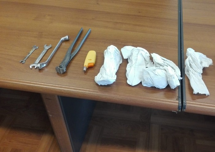 Il piromane di Castelfranco per i roghi usava pallottoline di carta