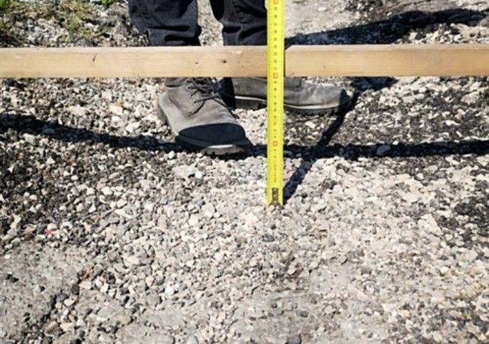 Strada comunale completamente devastata, polemica a San Prospero