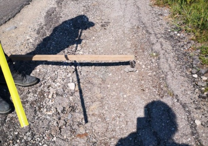 Strada comunale completamente devastata, polemica a San Prospero