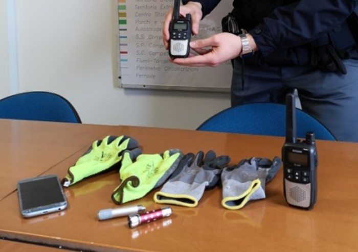 Razzia in due appartamenti: arrestato ladro albanese già espulso