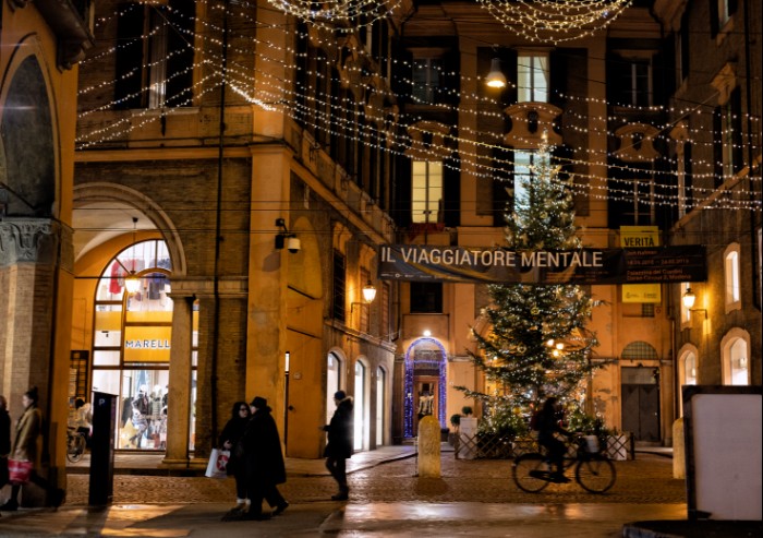 Nel cuore di Modena profumi e colori di Natale