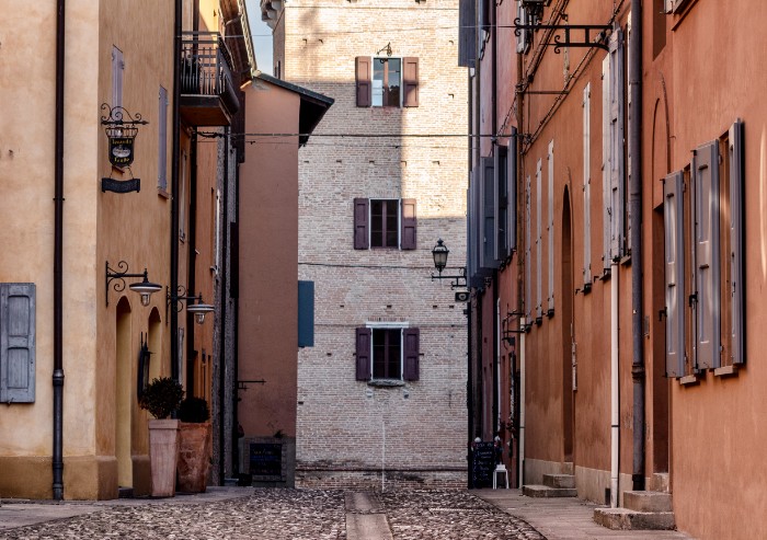 Castelvetro di Modena: il borgo senza tempo