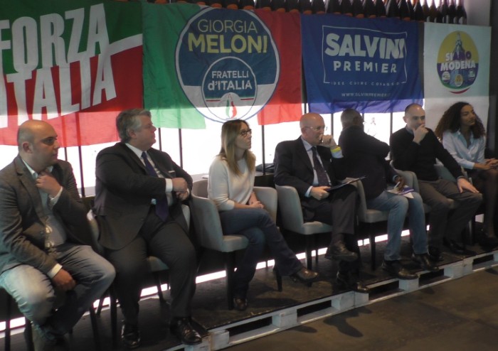 Lega show, candidato Prampolini: 'Sulle alleanze non decido io'. E glissa sul caso-Carpi