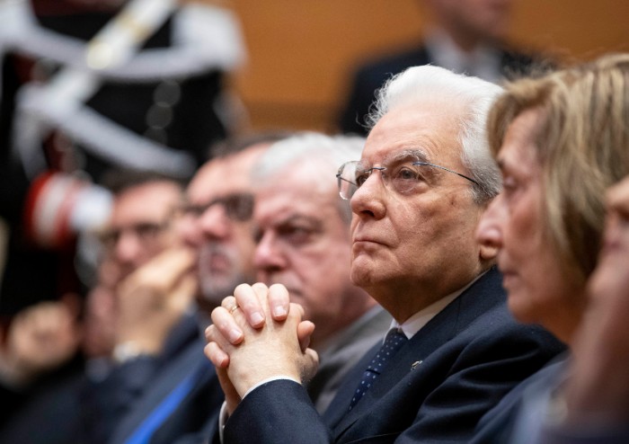 Mattarella a Modena: 'Biagi fu ucciso perché cuciva le ferite'