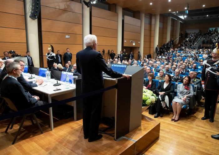 Mattarella a Modena: 'Biagi fu ucciso perché cuciva le ferite'