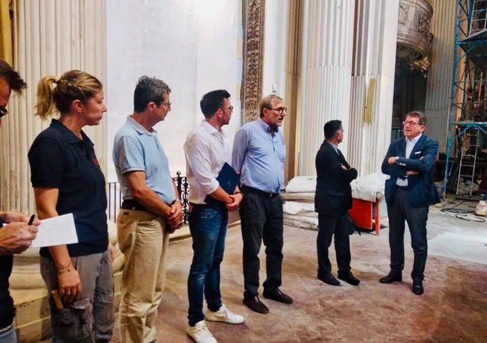 Cantiere chiesa del Voto, il sopralluogo di sindaco e vescovo