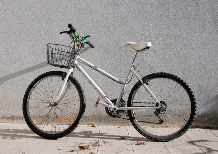 La Polizia scopre deposito di bici rubate, riconoscete la vostra?