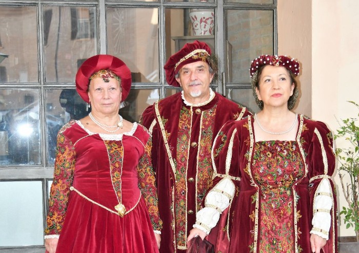 Modena, dame e cavalieri per la rievocazione storica