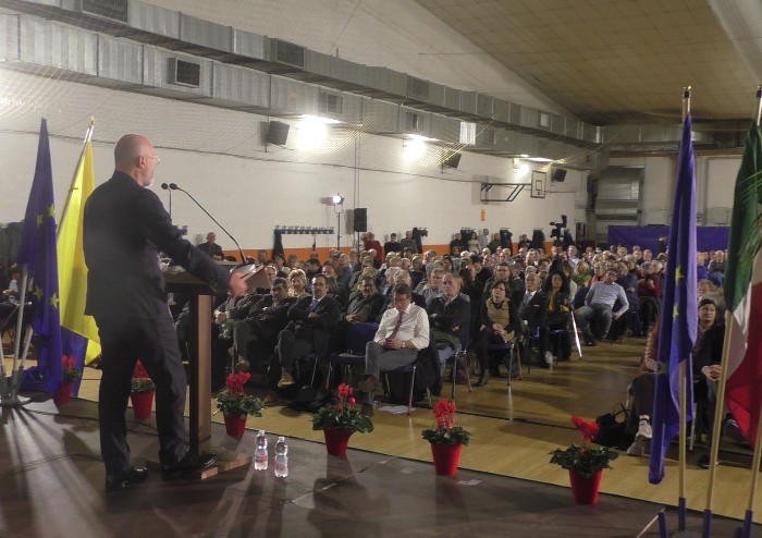 Il centro sinistra unito per Bonaccini: 'Basta litigi, perché stavolta rischiamo'