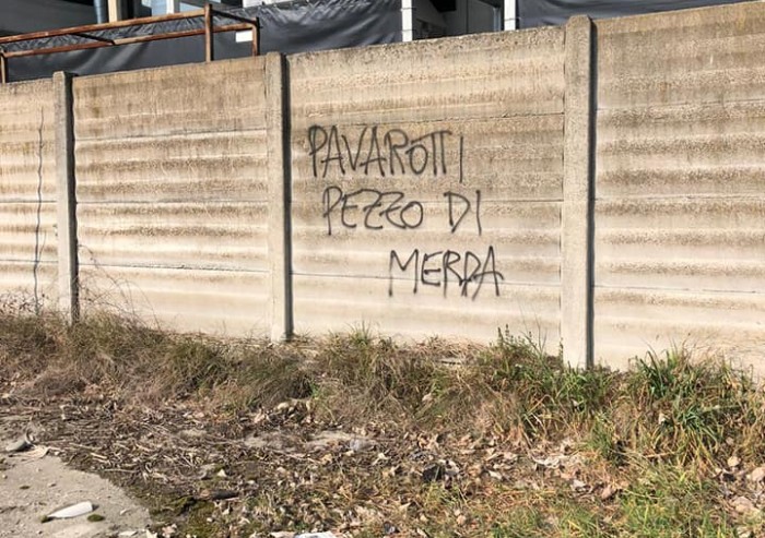 Rave party alla Madonnina, insulti a poliziotti e minacce a Salvini
