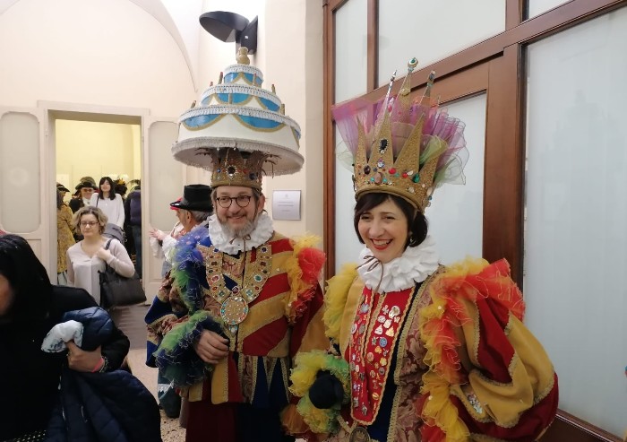 Anche Sandrone irride i 5 Stelle: 'Mai dire... Maio'