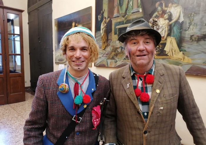 Anche Sandrone irride i 5 Stelle: 'Mai dire... Maio'