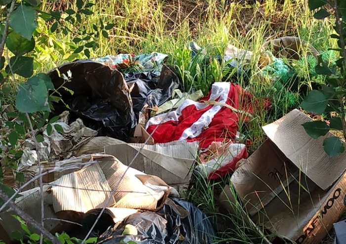Castelfranco, discarica sotto Tav: ecco le sbarre, ma rifiuti restano