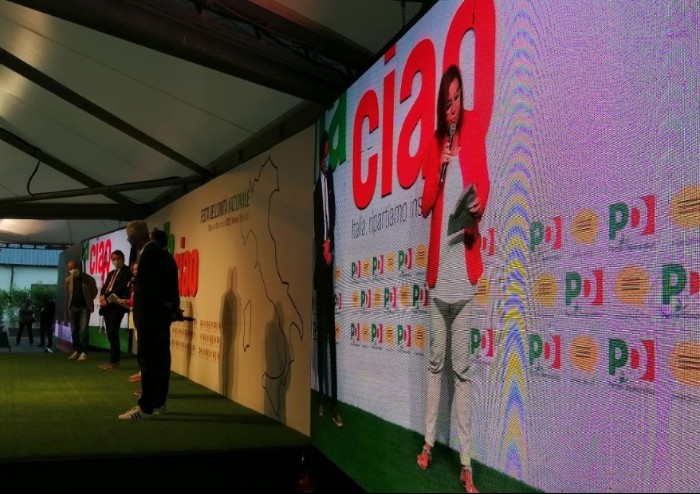 Modena: festa nazionale Pd, inaugurazione senza big