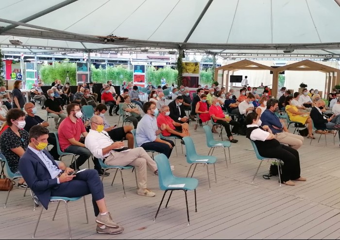 Modena: festa nazionale Pd, inaugurazione senza big