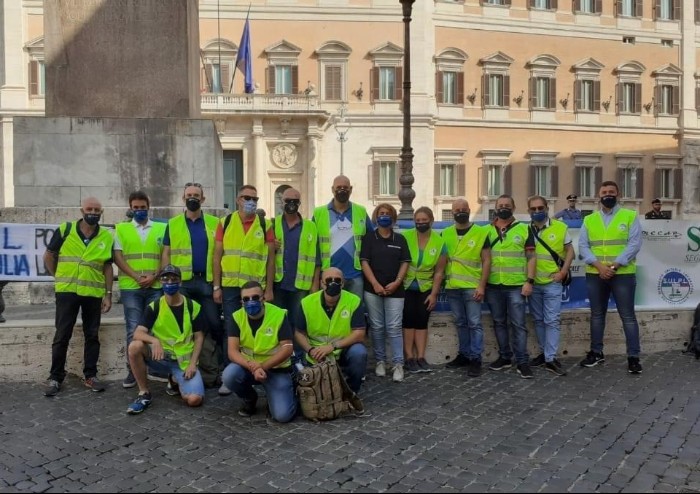 Polizia locale, tanti modenesi alla manifestazione di ieri a Roma
