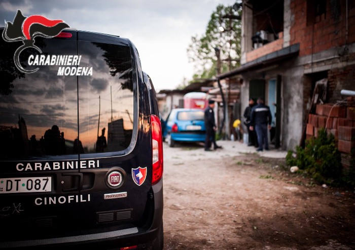 Gestivano lo spaccio di droga a Modena e nell'area nord: 7 arresti