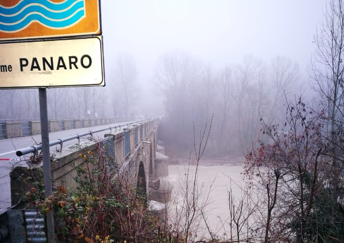 Piena del Panaro: cede un pilone a Ponte Samone di Pavullo
