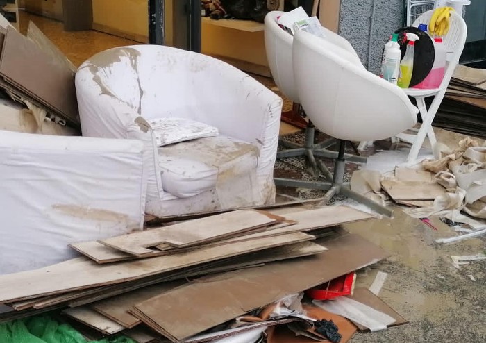 Il grazie (dovuto) ai volontari che nasconde le mancanze della Regione