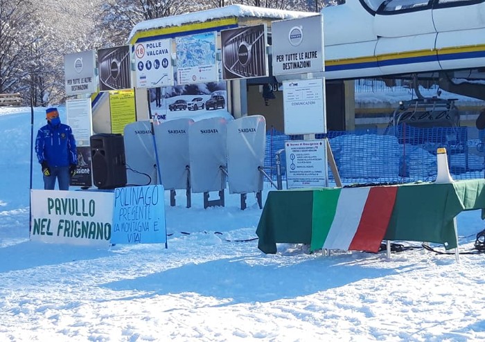 Flash Mob a Le Polle contro le restrizioni anti-Covid