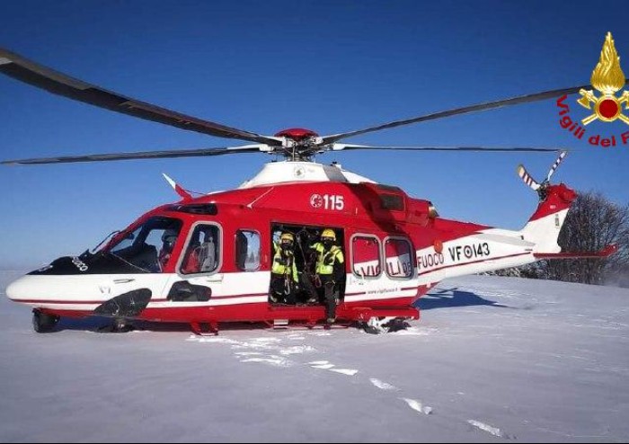 Nevicata record in Appennino, ancora interventi dei Vigili del fuoco