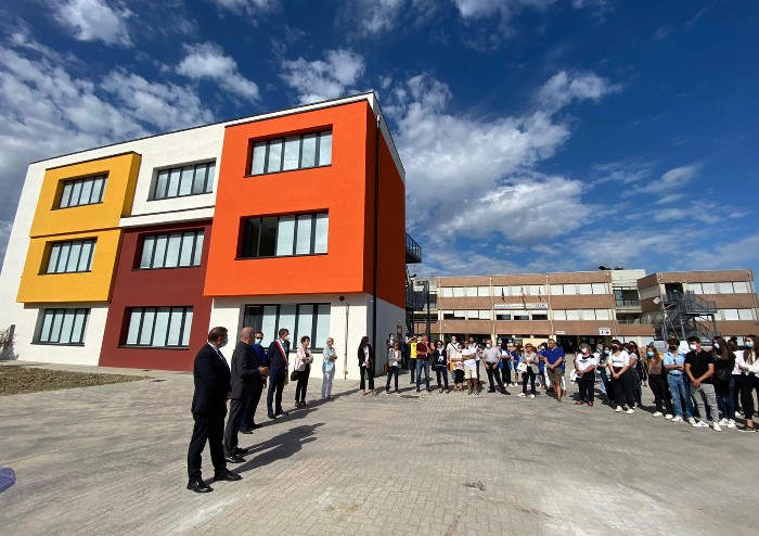 Scuola, cantiere ampliamento Selmi concluso