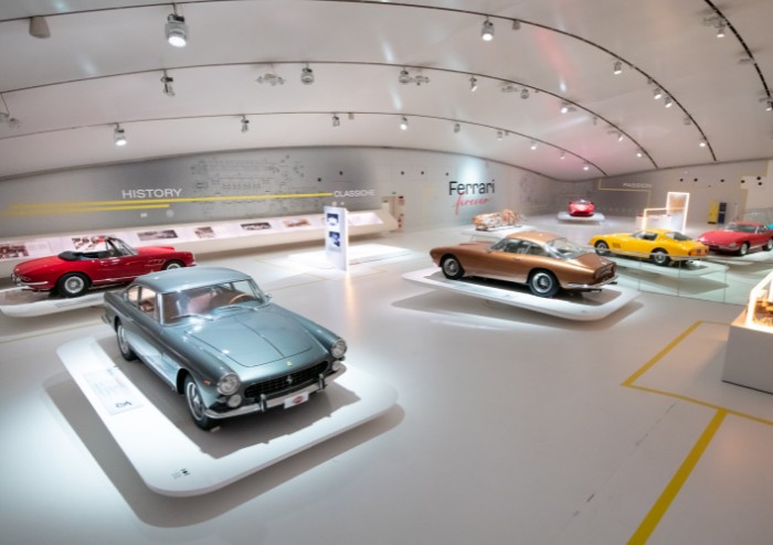 'Ferrari Forever': le grandi classiche in mostra a Modena