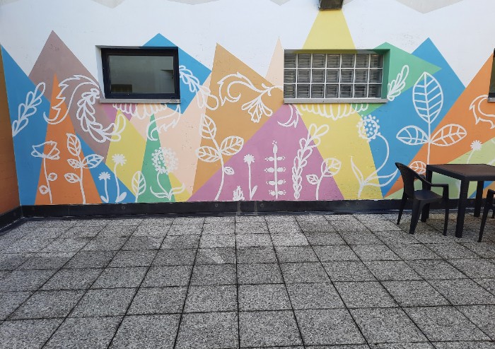 Dipingere murales a scopo terapeutico: succede a Modena e a Carpi