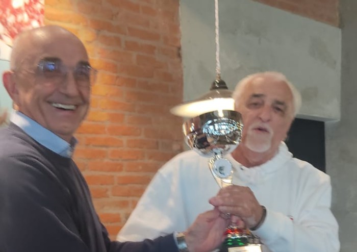 Imprenditori della Bassa in gara: sindaco Goldoni premia migliori pescatori