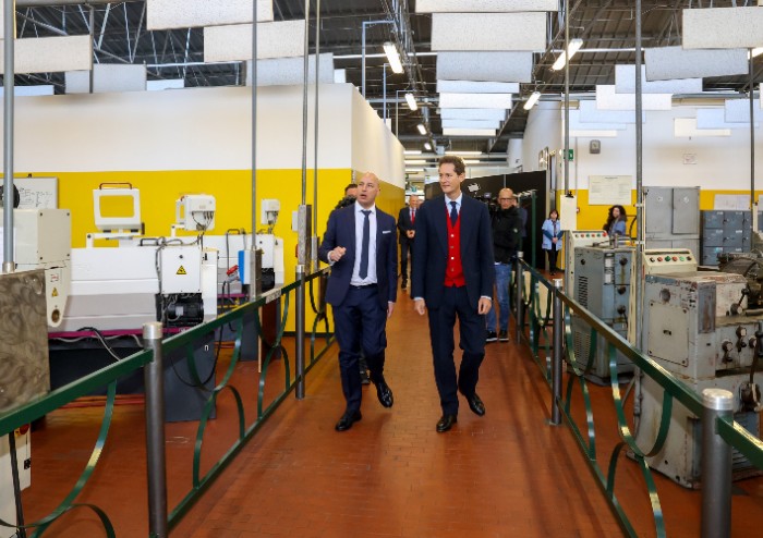 I 60 anni di istituto Ferrari festeggiati con John Elkann: 'Qui il nostro punto di partenza'