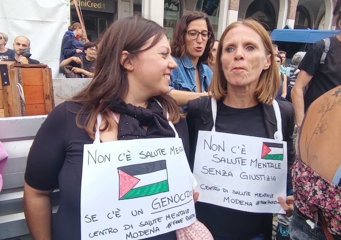 ‘Palestina libera’: a Modena piazza Grande gremita per Gaza