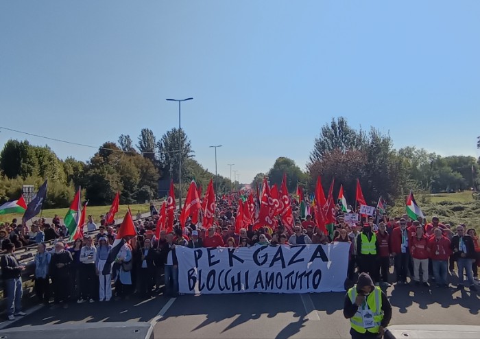 In diecimila al corteo Pro-Gaza che ha bloccato la tangenziale