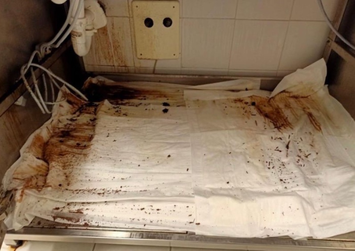 ‘Ospedale di Carpi, disastro in Rianimazione, muffe e allagamenti: specchio di una sanità a pezzi’