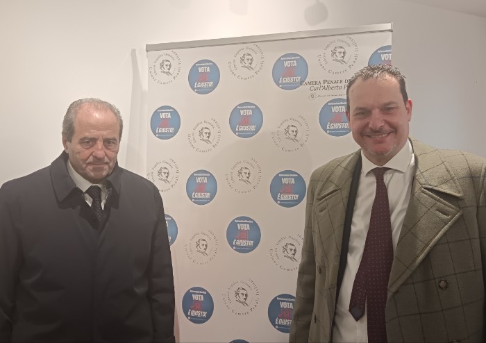 Di Pietro a Modena: 'Al referendum voto sì, ecco perché'