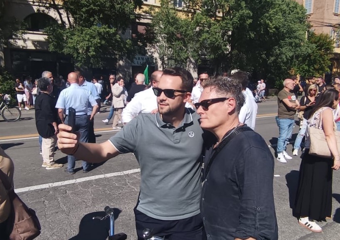 Modena, in 300 alla manifestazione di Fdi: in piazza coi meloniani i sostenitori di Vannacci e Giovanardi