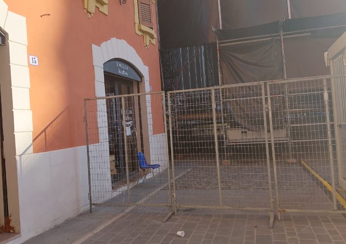 Modena, piazza Roma blindata per Jazz Open: attività commerciali in difficoltà