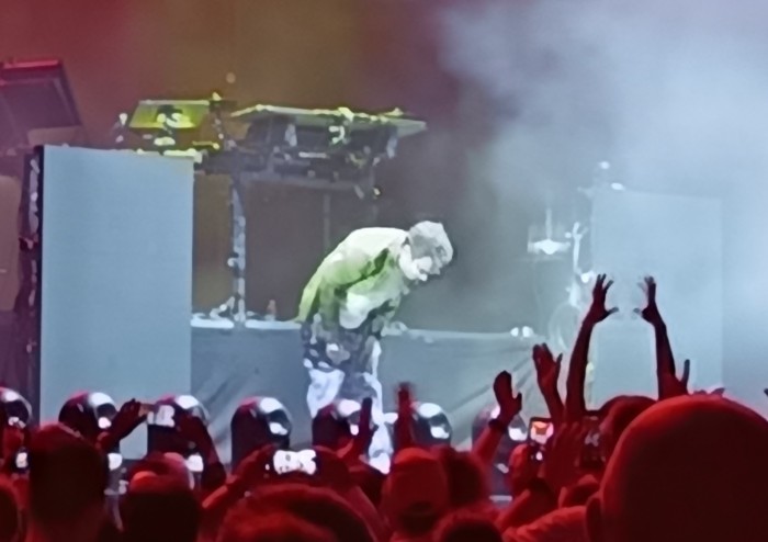 Jarre suona ancora il futuro, show immersivo per il gran finale del Jazz Open Modena
