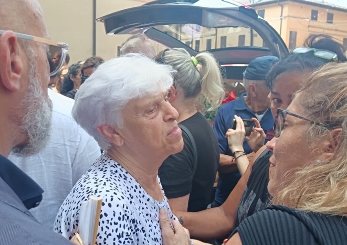 Modena e Nonantola si fermano per ricordare Monica Esposito