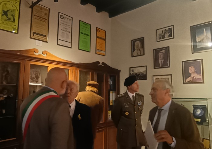 'A gh'avóm finalmènt na cà nóva'